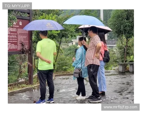 CCTV5世界杯主持人凡舒的舞台魅力与成长故事揭秘五年蜕变历程 CCTV5世界杯主持人凡舒的舞台魅力与成长故事揭秘五年蜕变历程